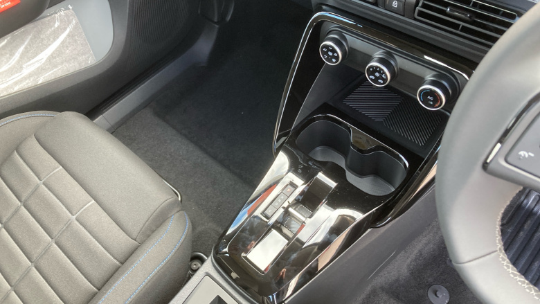 Citroen C3 83kW Plus 44kWh 5dr Auto Electric Hatchback